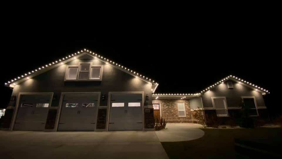 Magic Valley home decorated with custom Christmas lights